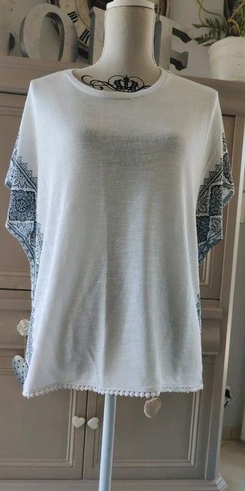 tunique neuve blanche et imprimé taille 38