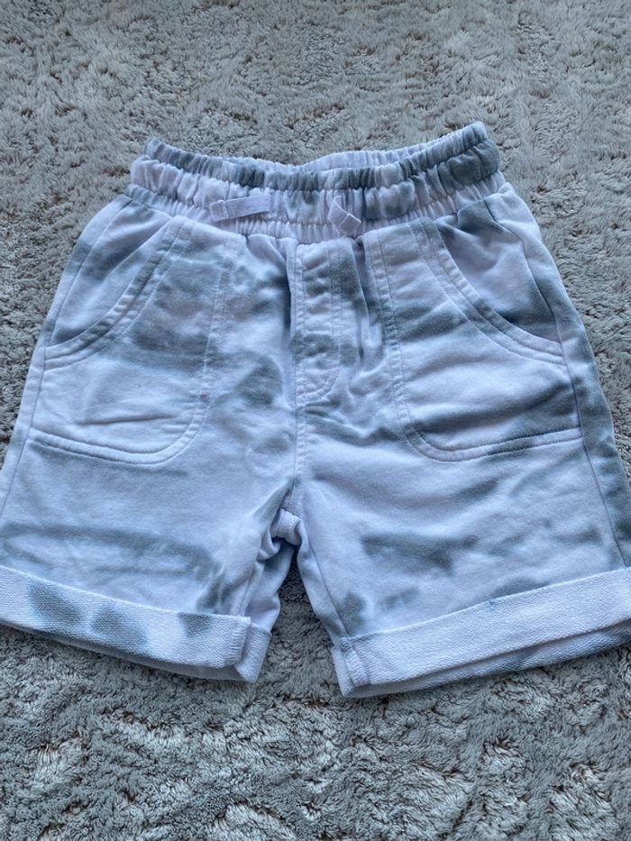 Short Tissaia 5 ans - photo numéro 2