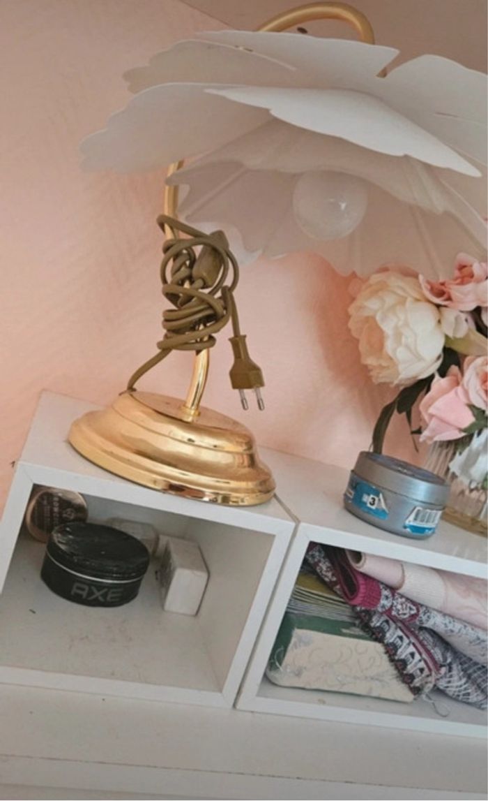 Lampe fleur de chambre - photo numéro 2