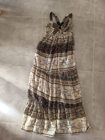 Robe longue multicolore très bon état 