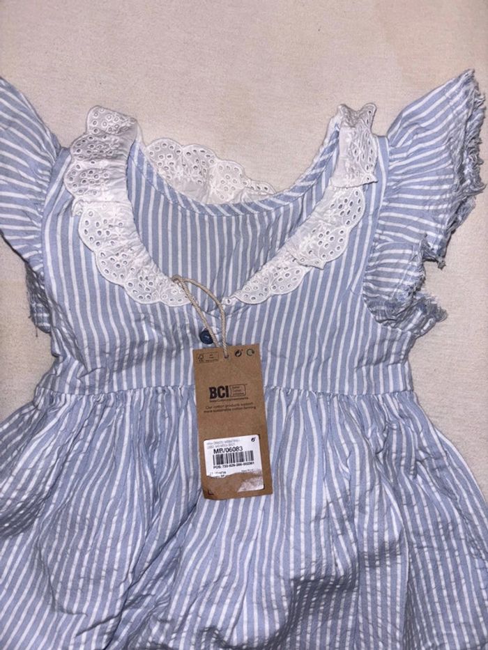Robe rayé neuve été printemps 18 mois - photo numéro 2