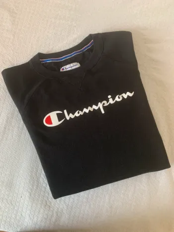 Sweat Champion Noor classique - parfait pour un look sport et confort