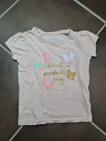 TEE shirt