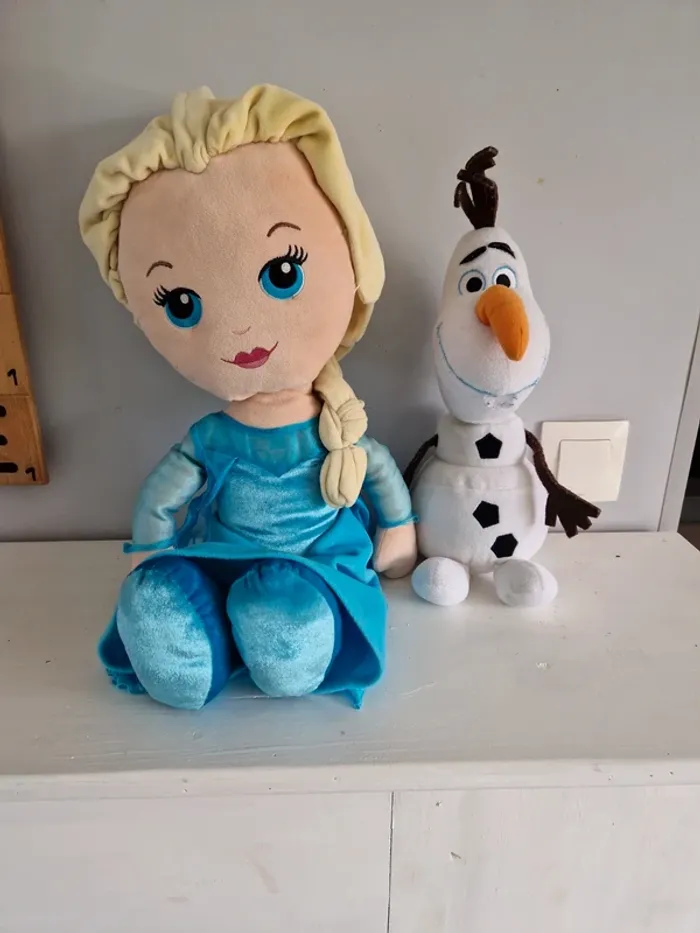 Poupée peluche