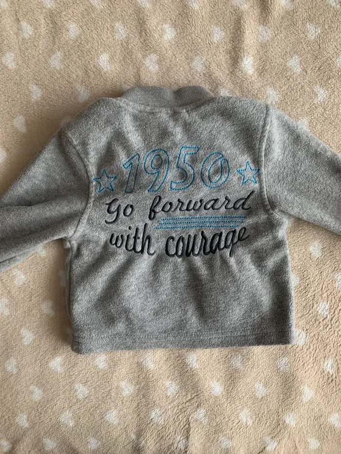 Lot pulls col roulé et gilet zip 2 ans - photo numéro 7