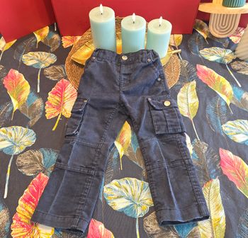 Pantalon bleu velours côtelé 24 mois