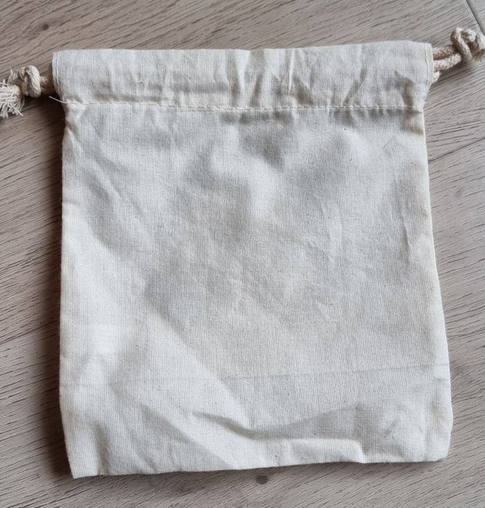 Pochette "Aromates thérapie" - photo numéro 3