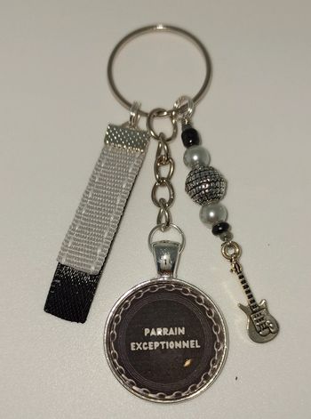 Cadeau parrain, porte clé message " parrain exceptionnel"