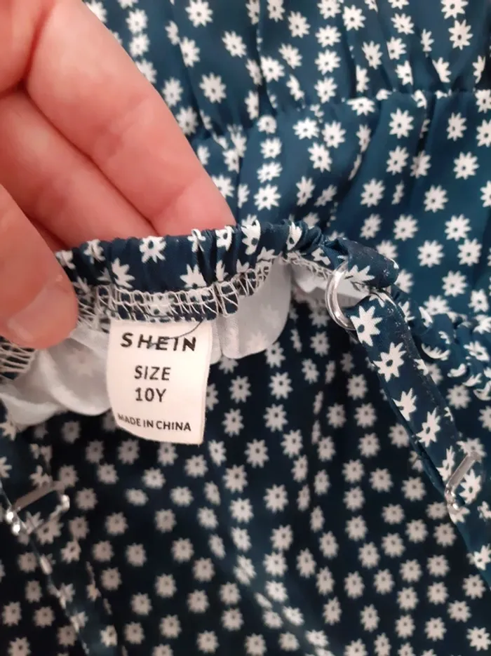 Robe avec ceinture  fille 10 ans - photo numéro 5