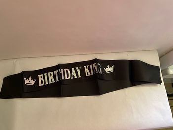 Écharpe birthday king