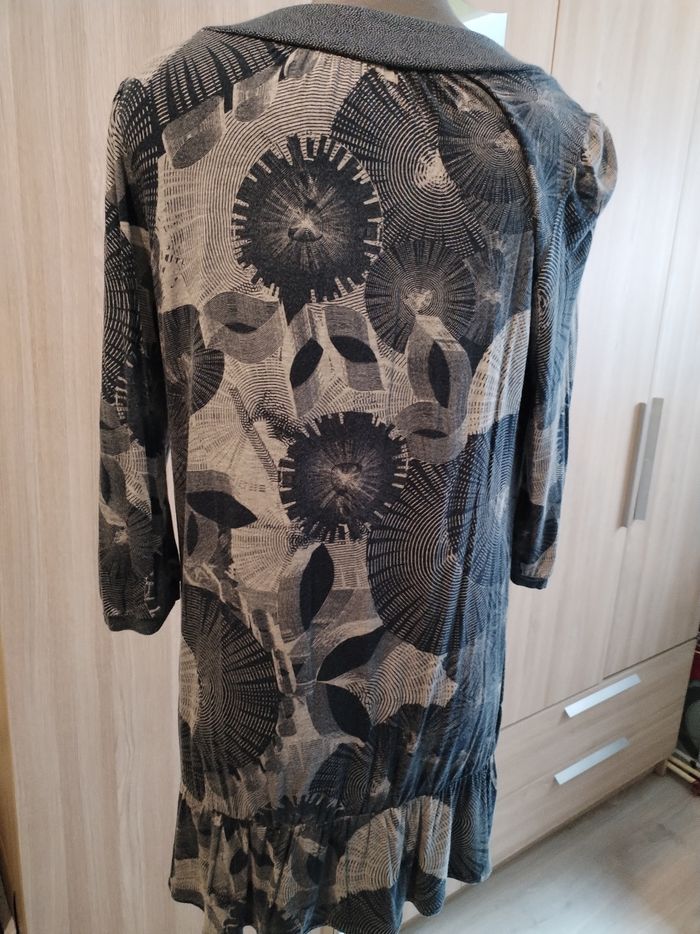 Robe manches 3/4 taille 44 - photo numéro 5
