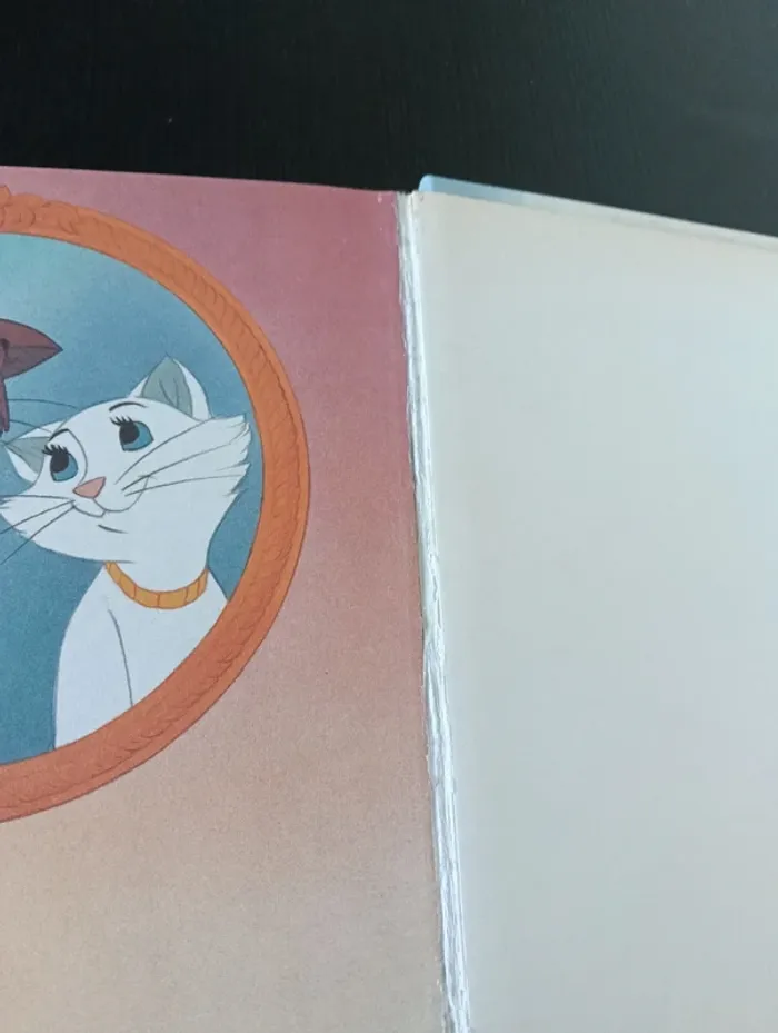 Livre Les Aristochats - photo numéro 4
