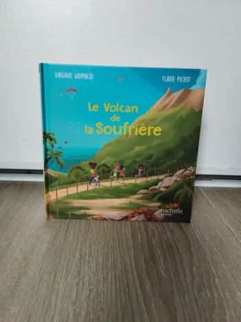 Livre Mc Do 2023 : Le volcan de la Soufrière #11