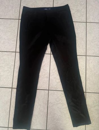 Pantalon habillé noir taille 40/42