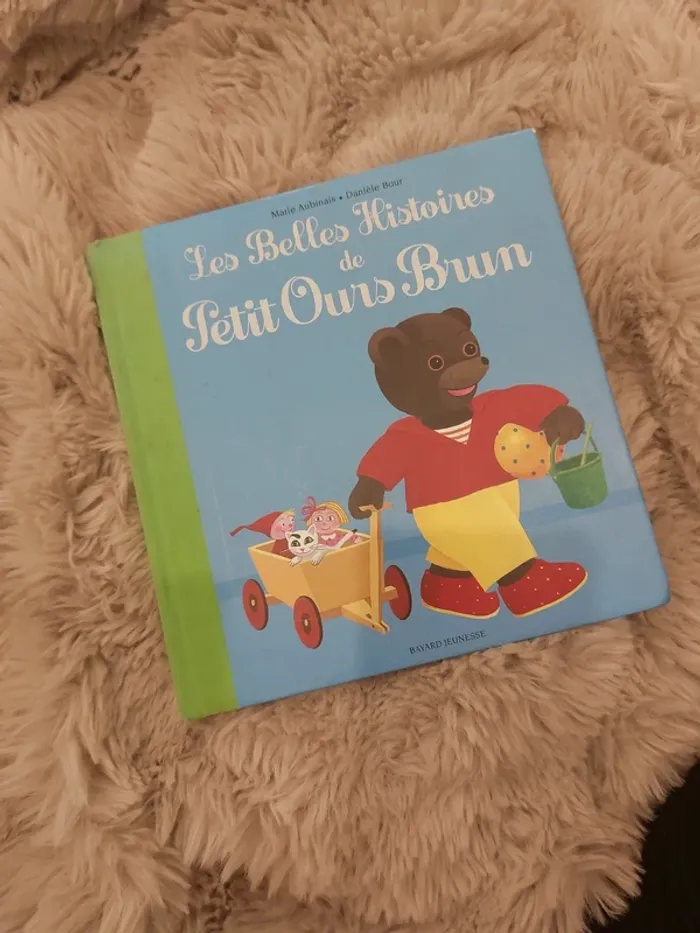 Les belles histoires de petit ours brun