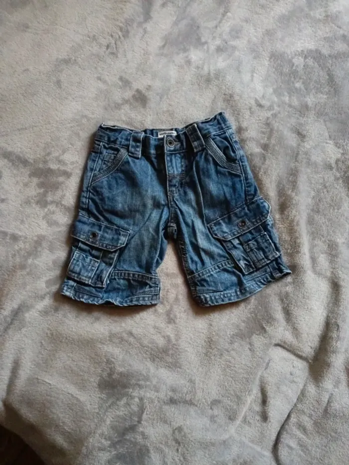 Short jean 3 ans