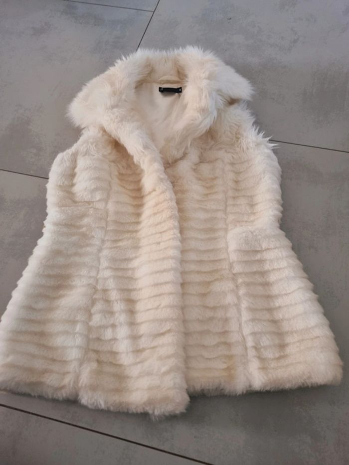 Veste sans manches moumoute- taille S - Jennifer