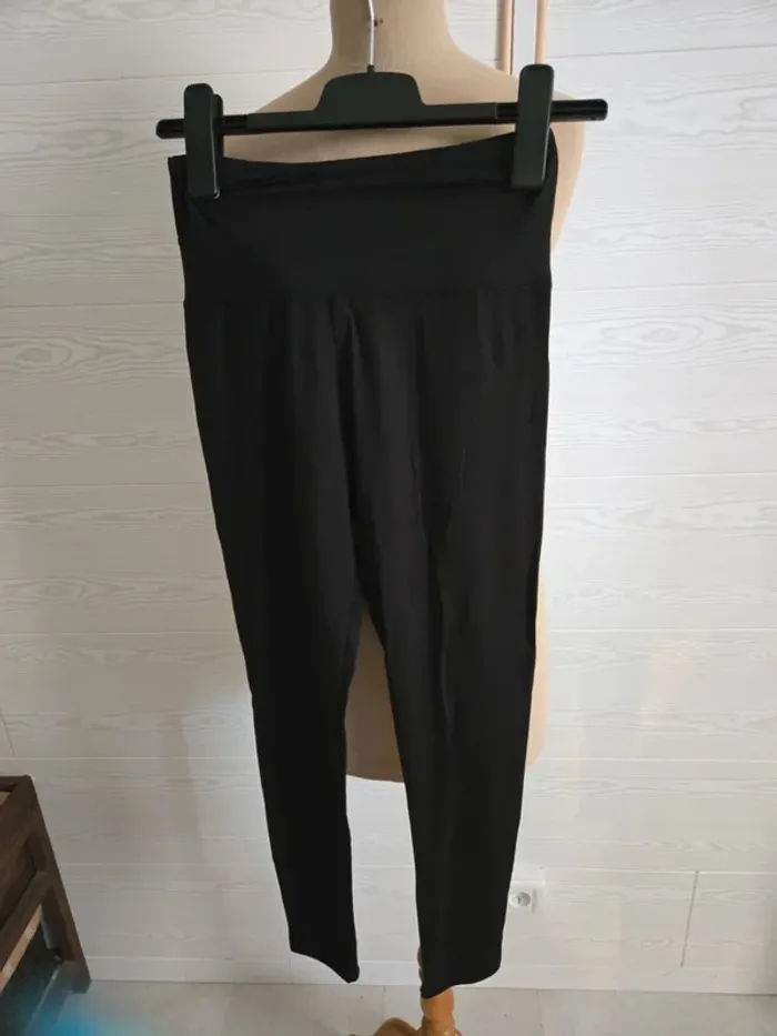 Leggings neuf 36 et 38 taille haute - photo numéro 3
