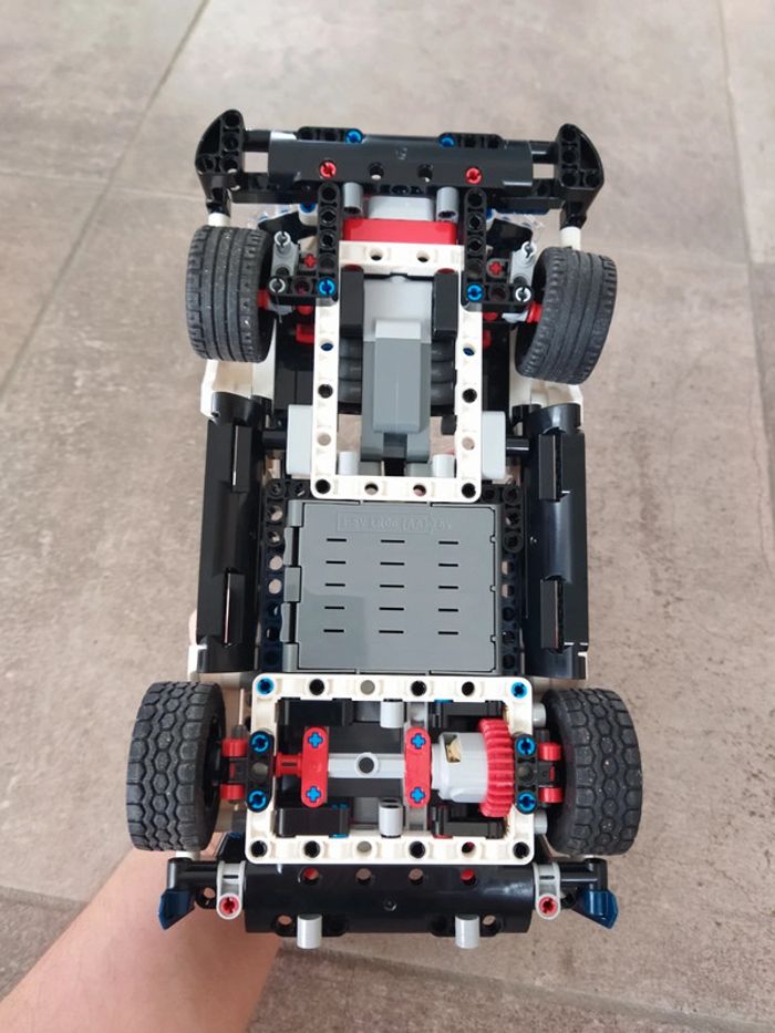 Lego technic top gear 42109 - photo numéro 7