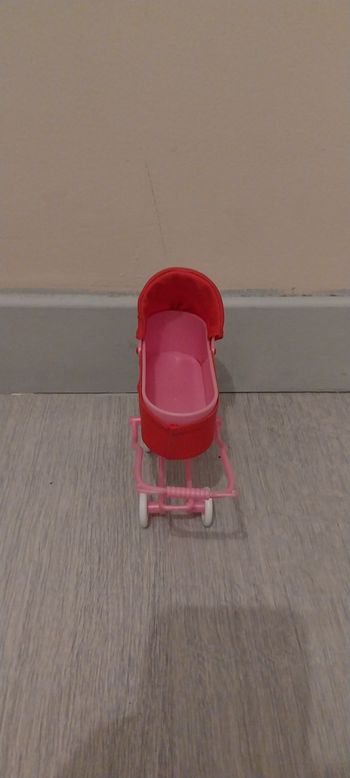poussette barbie