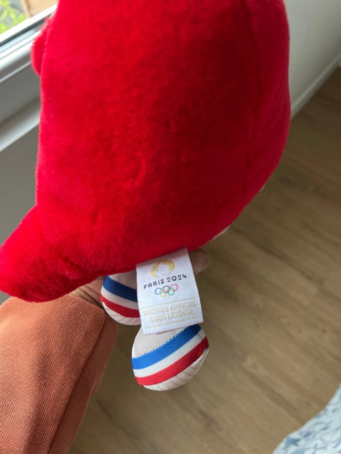 Phryge Paris 2024 - photo numéro 2