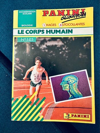 Album Panini complet découvertes Le corps humain images autocollantes biologies livre