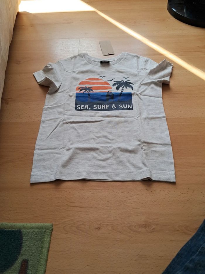 T-shirt 4 ans TAO