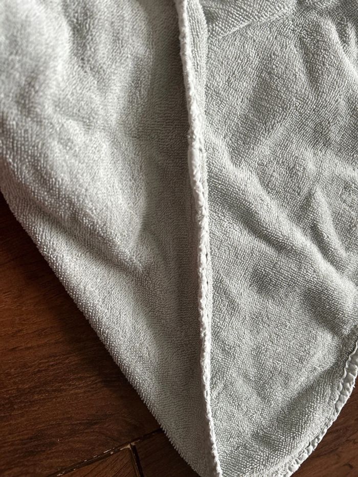 Cape de bain à capuche Liewood vert amande - photo numéro 10
