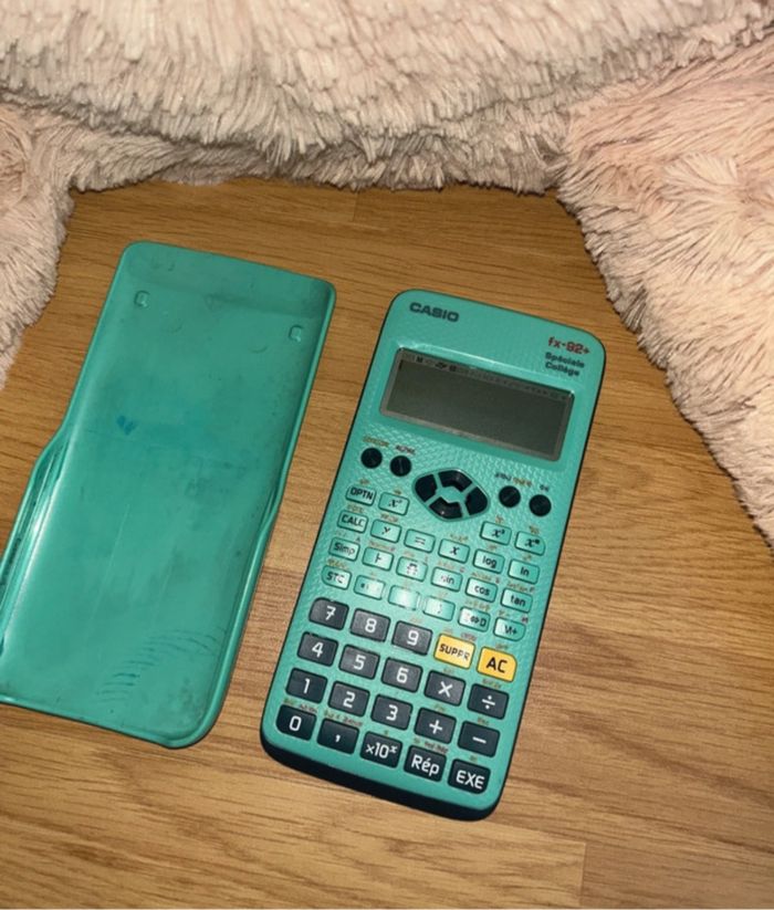 Calculatrice Casio fx-92+ spéciale collège - photo numéro 2