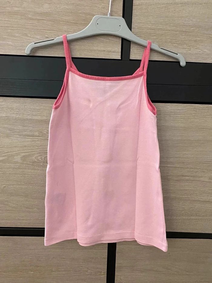 Lot 3 shorts et 2 débardeurs Taille 8 ans - photo numéro 11