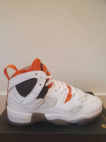 Nike Jordan "Jumpman" (38)
