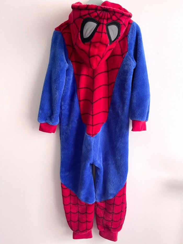 Surpyjama / déguisement lounge Spiderman  pour enfant 3/4 ans - photo numéro 2