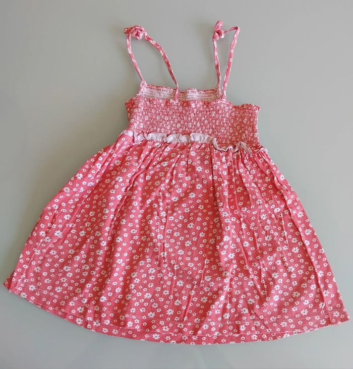 Très jolie robe été fines bretelles 36 mois - photo numéro 2