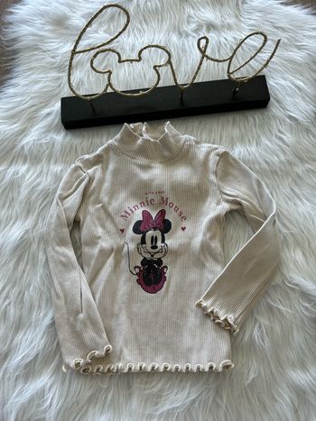 Très beau pull fin minnie Disney taille 36 mois