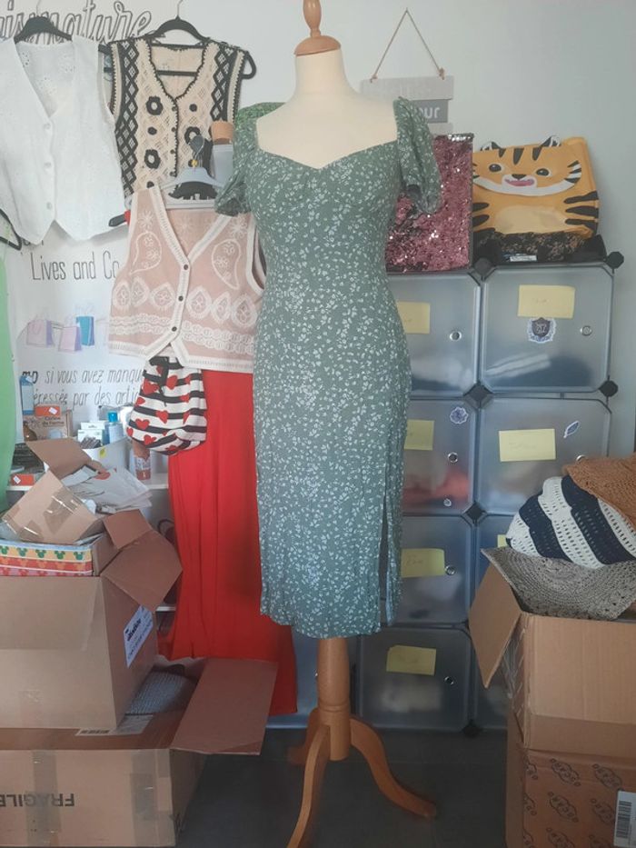 Robe kaki fleurie 36 Don't call me Jennyfer #lora11femme36