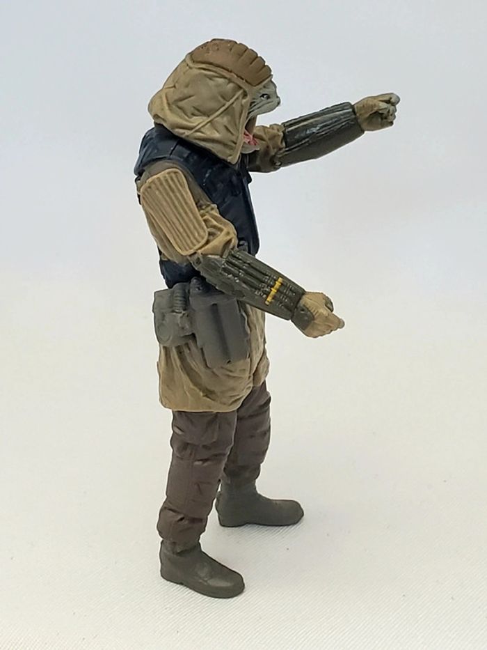 3 figurines Star Wars Commander Pao/ Chirrut Imwe/ PZ-4CO
+ cadeau 🎁🎄 - photo numéro 15