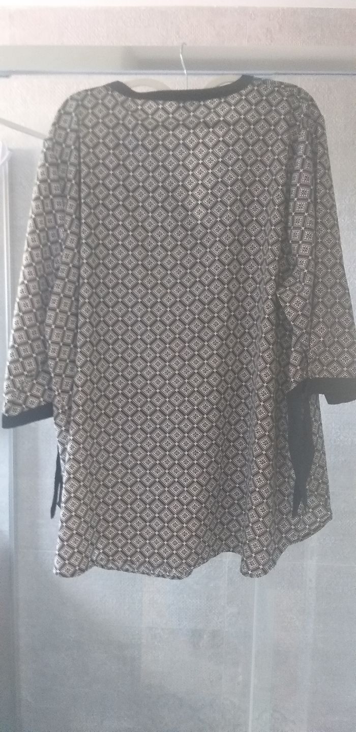 Tunique fantaisie taille 54 neuve - photo numéro 4