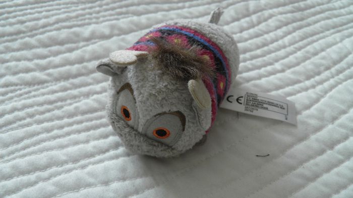 Peluche Tsum Tsum Disney Sven le rennes de la Reine des neiges