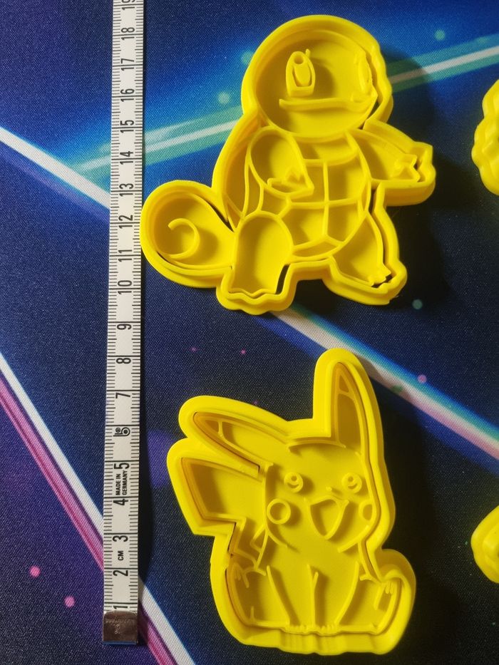 Lot x4 Emporte pièce pokemon - photo numéro 2