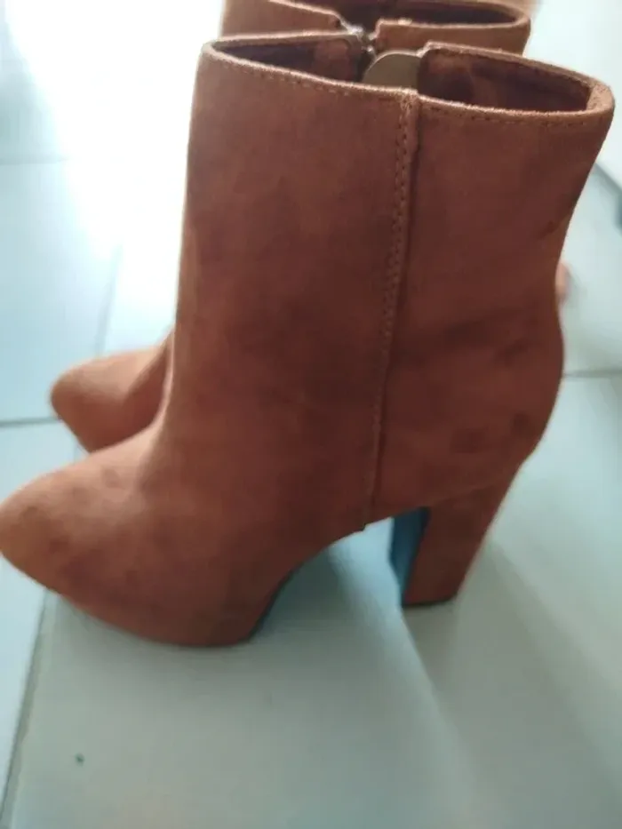 Bottines à talon P38 - photo numéro 2