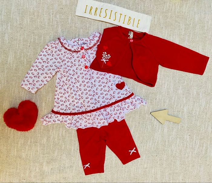 Ensemble vêtements bébé fille 1mois Orchestra
