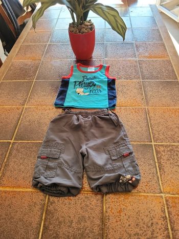 Lot pantalon et débardeur