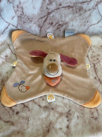 Doudou plat chien Bo beige orange Nattou