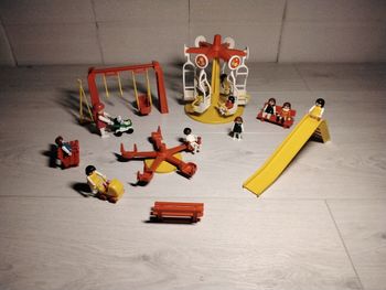 Parc square / aire de jeu pour enfants vintage Playmobil