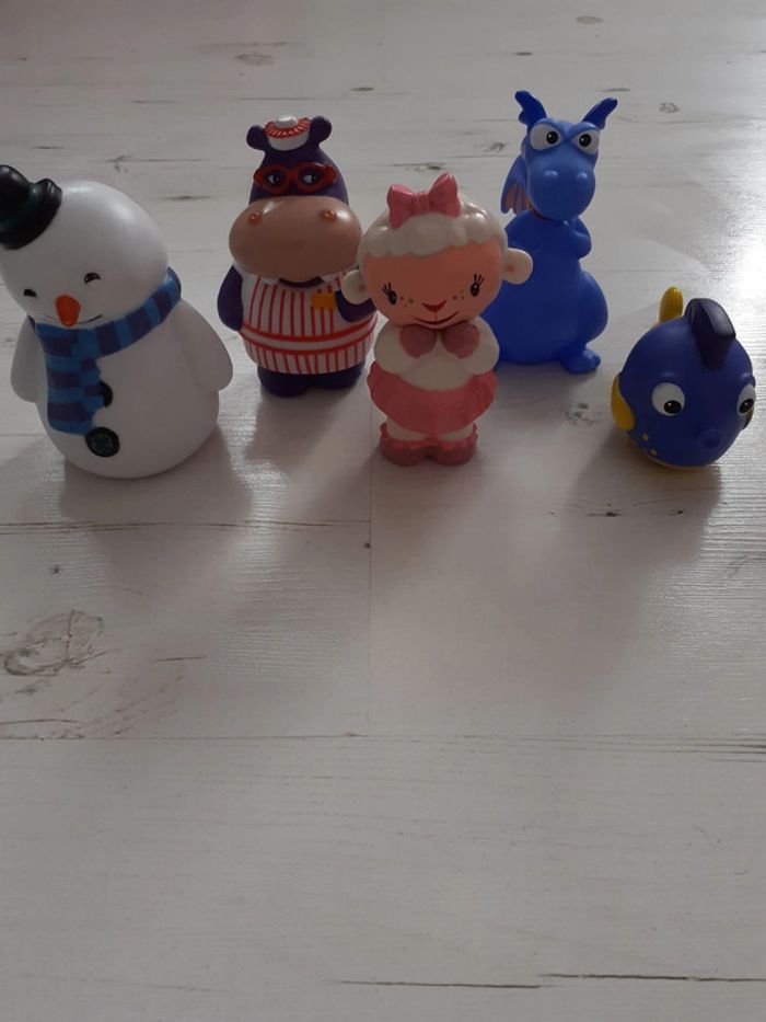 5 figurines Doc la peluche de Disney store - photo numéro 7