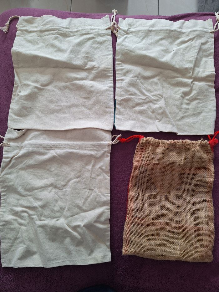 Lot de 4 sacs en tissus - photo numéro 2
