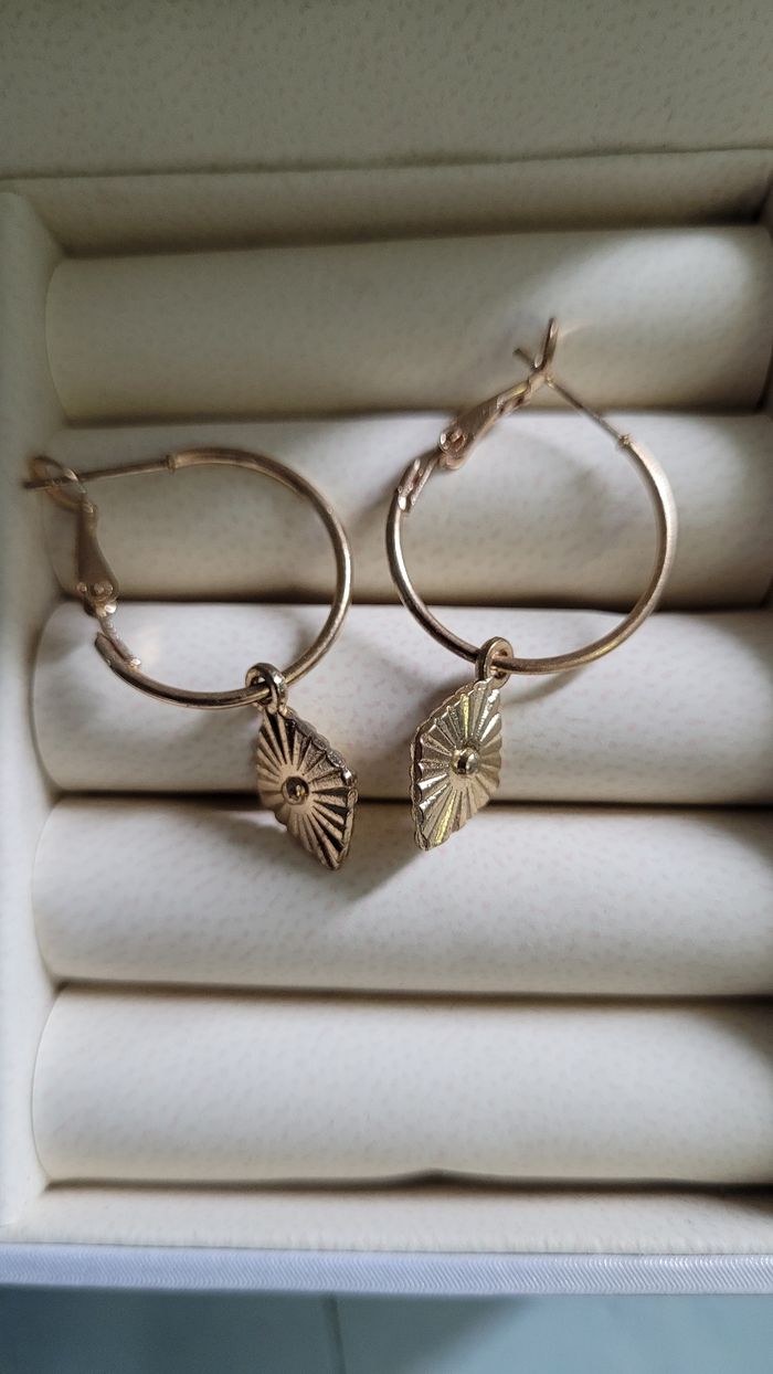 Boucles d'oreilles losange - photo numéro 2