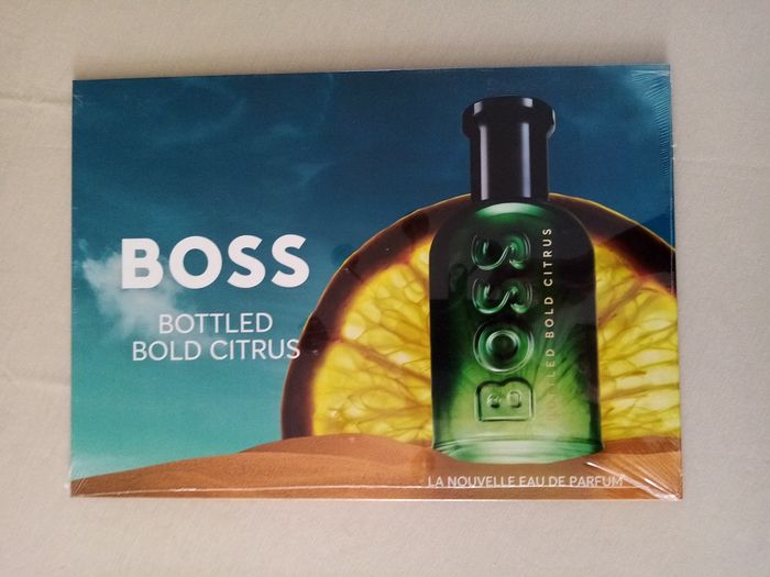 Panneau publicitaire (Boss) - photo numéro 2