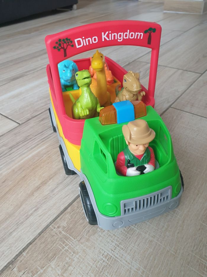 Dino Kingdom Kiddieland