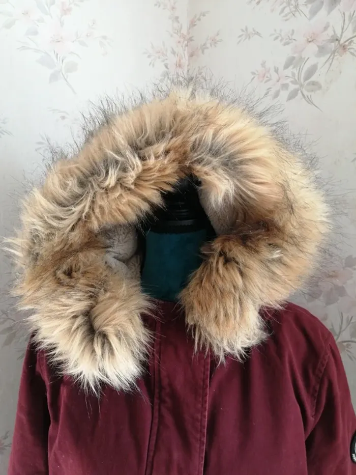 Manteau à capuche bordeaux fourré avec poches et lien à serrer / pimkie / (M-L) - photo numéro 4
